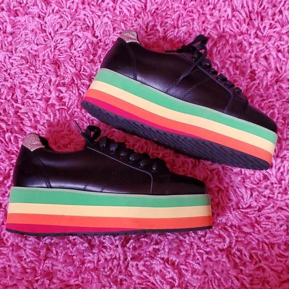 Rainbow Creepers by Very Volatile - Picture 2 of 4